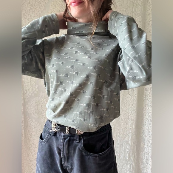 Green 90s Style Turtle Neck Mountains & Trees Long Sleeve Top - Picture 3 of 16